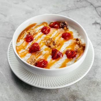 Рисовая каша с пюре манго