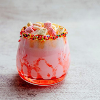 Коктейль Клубничный