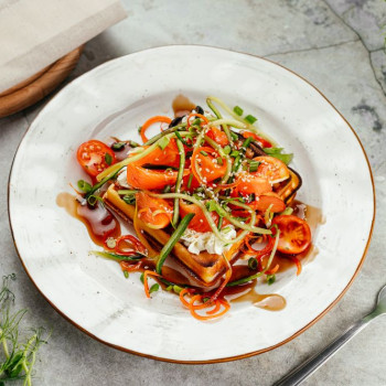 Вафля с семгой